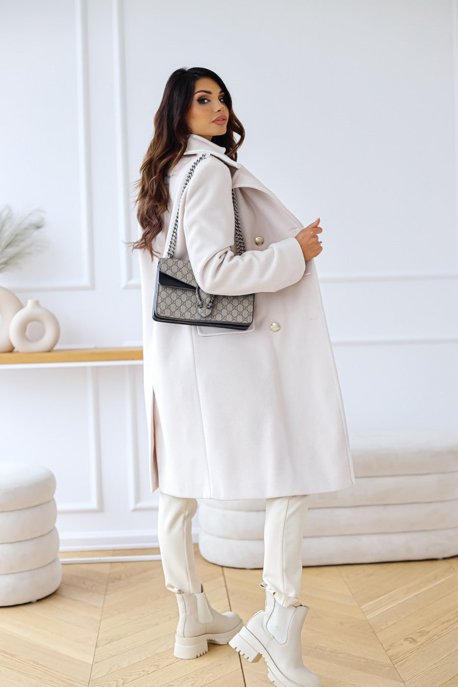 Elegant Double-Breasted Coat for Women