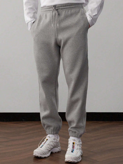 Solid Hoodie and Pants Set for Men