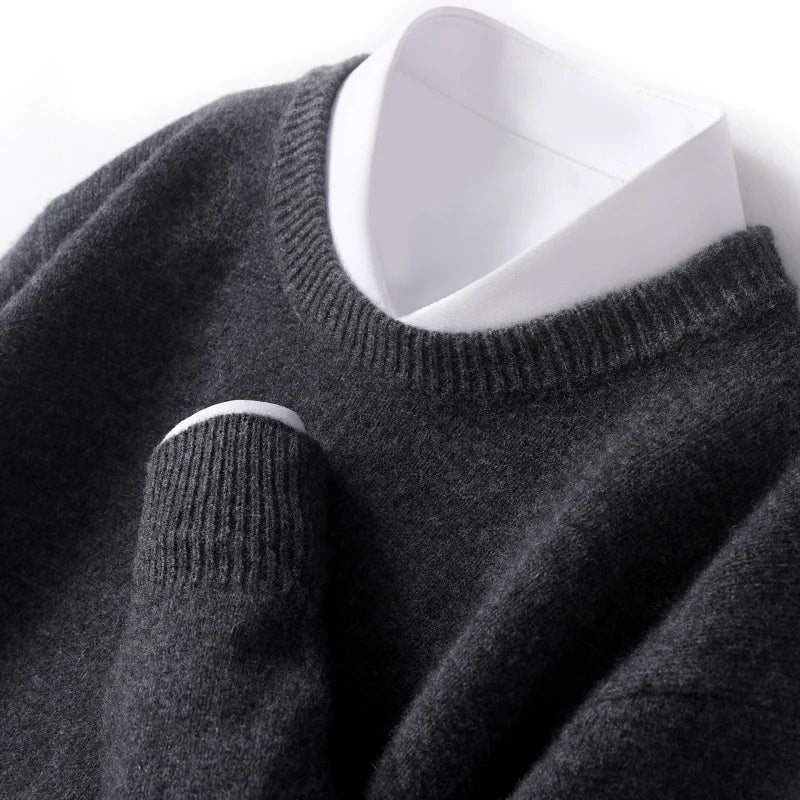 Wool Sweater with O-Neck for Men